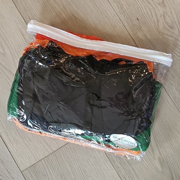 Vintage Butterick Halloween Pattern & Fabric For Pumpkin Costumes - Picture 2 of 8